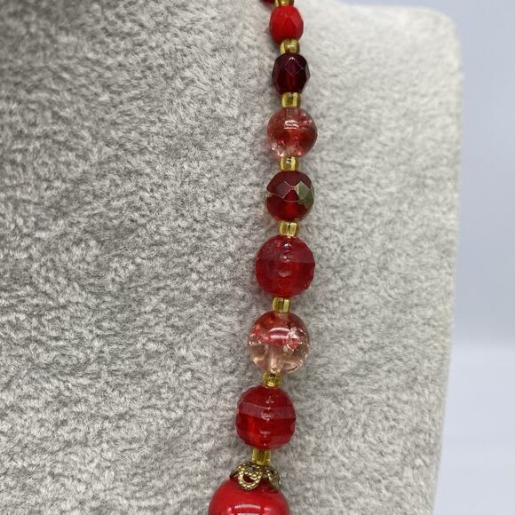 Vintage Venetian Red Glass Wedding Cake Graduated Bead Necklace Adjustable - Picture 11 of 15